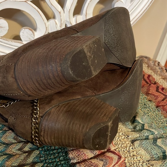 Coconuts Matisse womens boots 9.5 brown ankle western suede chain almond toe - Picture 6 of 8